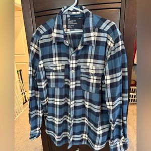 Men’s American Eagle flannel